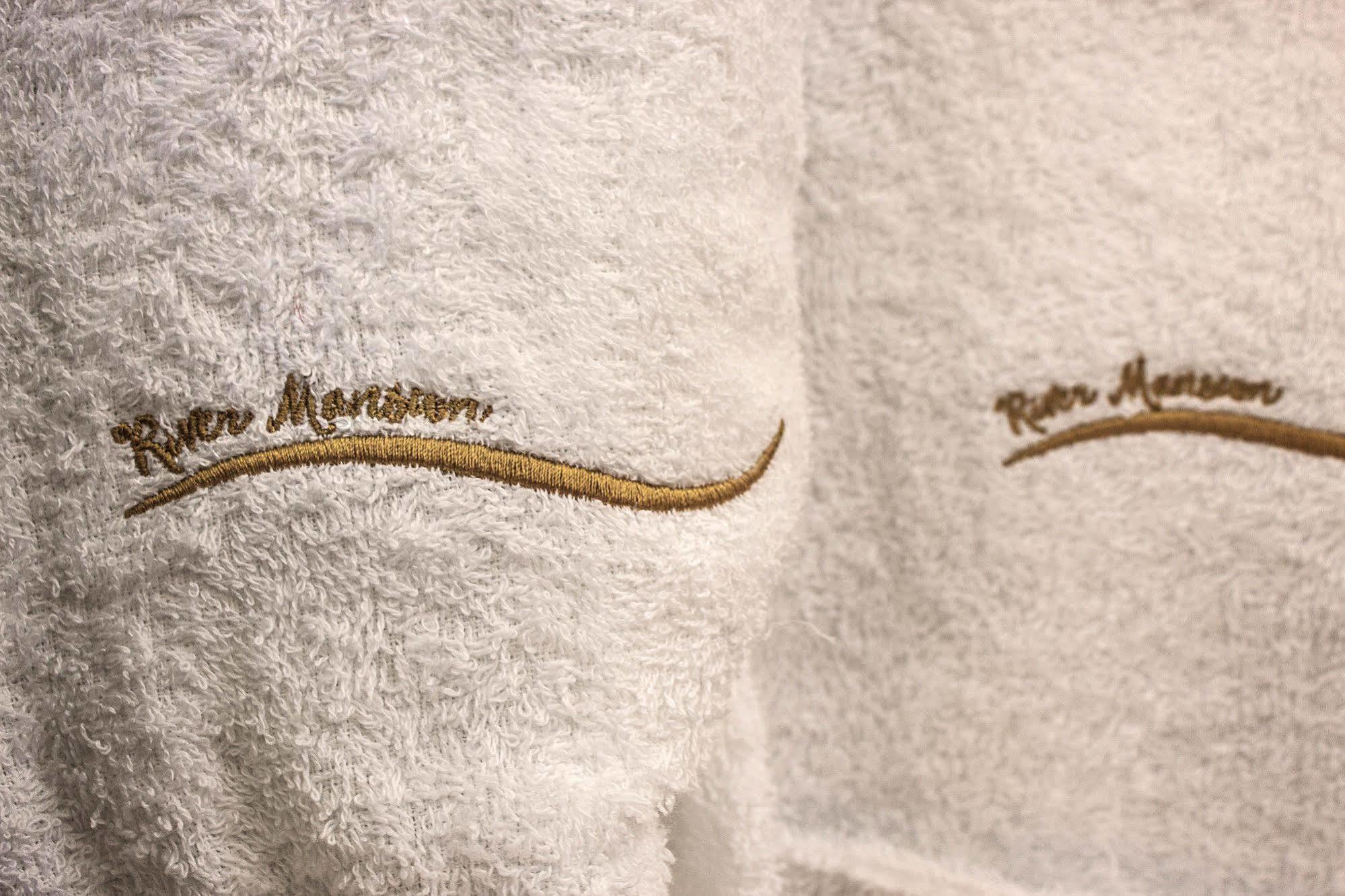 River Mansion Spa Llandysul Eksteriør bilde